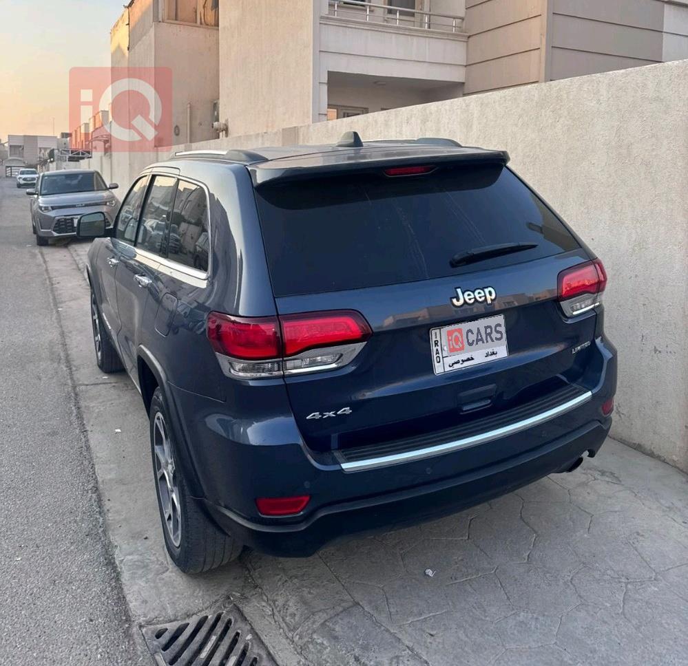 جيب جراند شيروكي